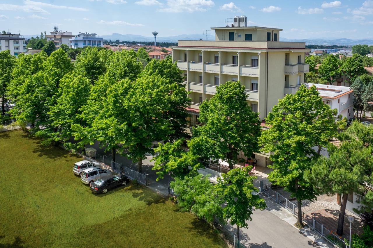 Hotel Gattuccio Cesenatico Εξωτερικό φωτογραφία