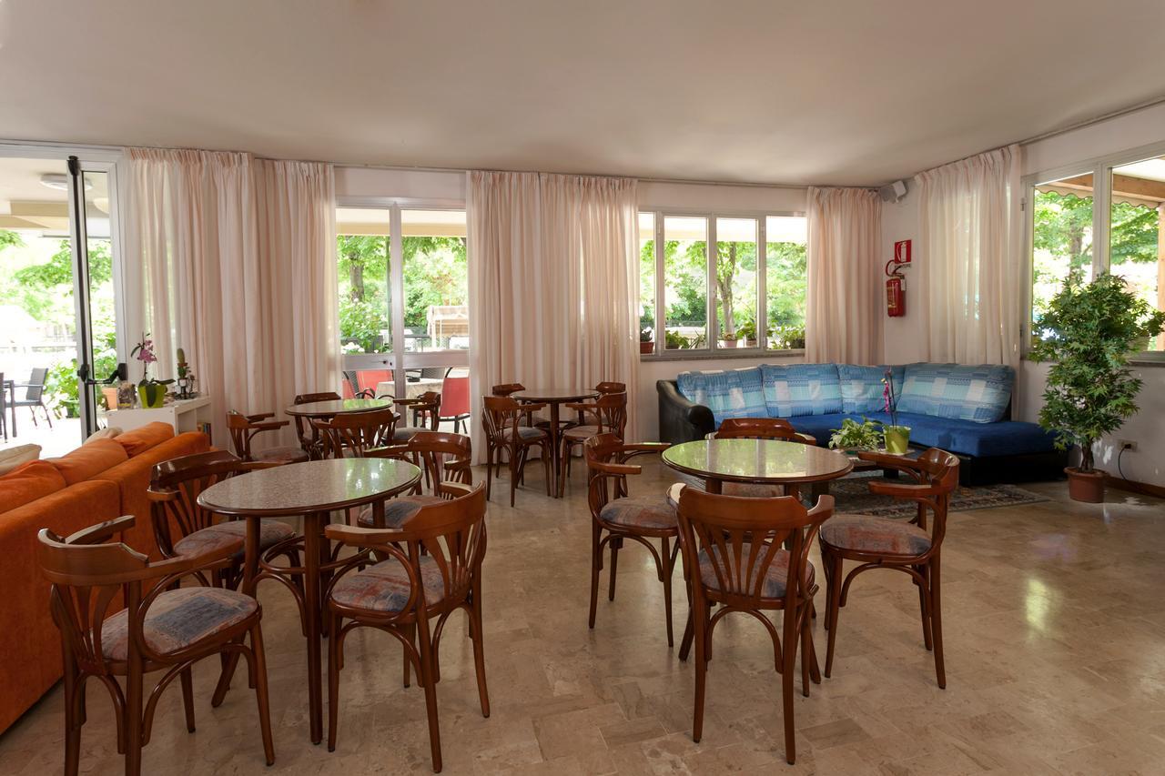 Hotel Gattuccio Cesenatico Εξωτερικό φωτογραφία