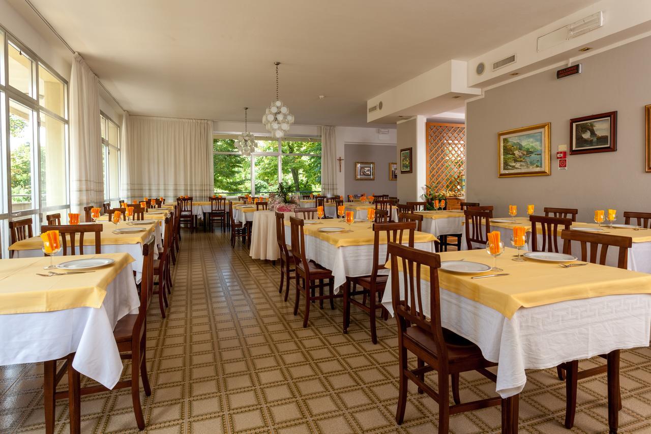 Hotel Gattuccio Cesenatico Εξωτερικό φωτογραφία