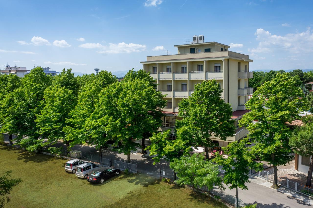 Hotel Gattuccio Cesenatico Εξωτερικό φωτογραφία