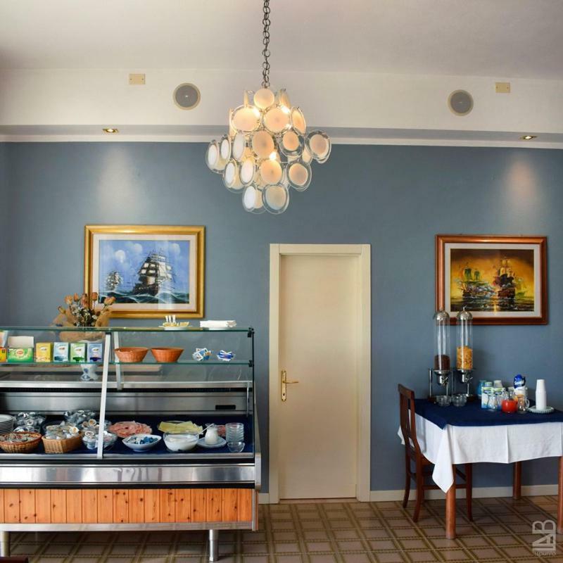 Hotel Gattuccio Cesenatico Εξωτερικό φωτογραφία